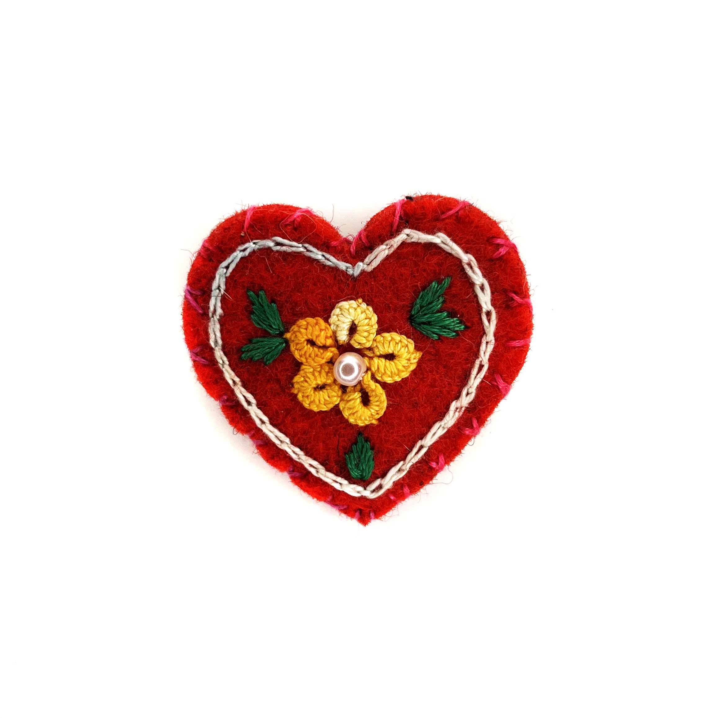 heartpinmini_hninsi_IMG_4948.jpg