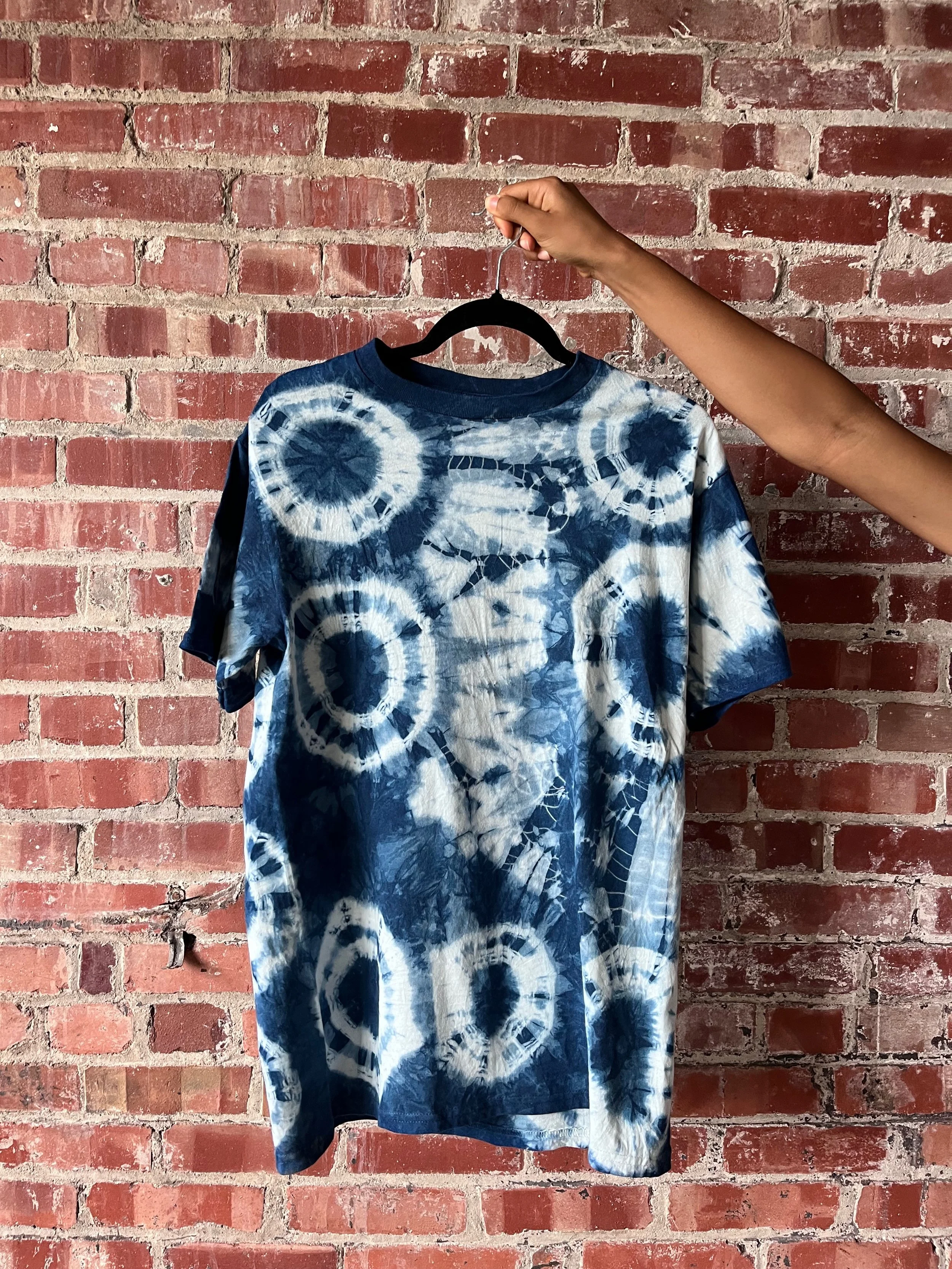 Indigo Resist-Dyed T-Shirt (M)