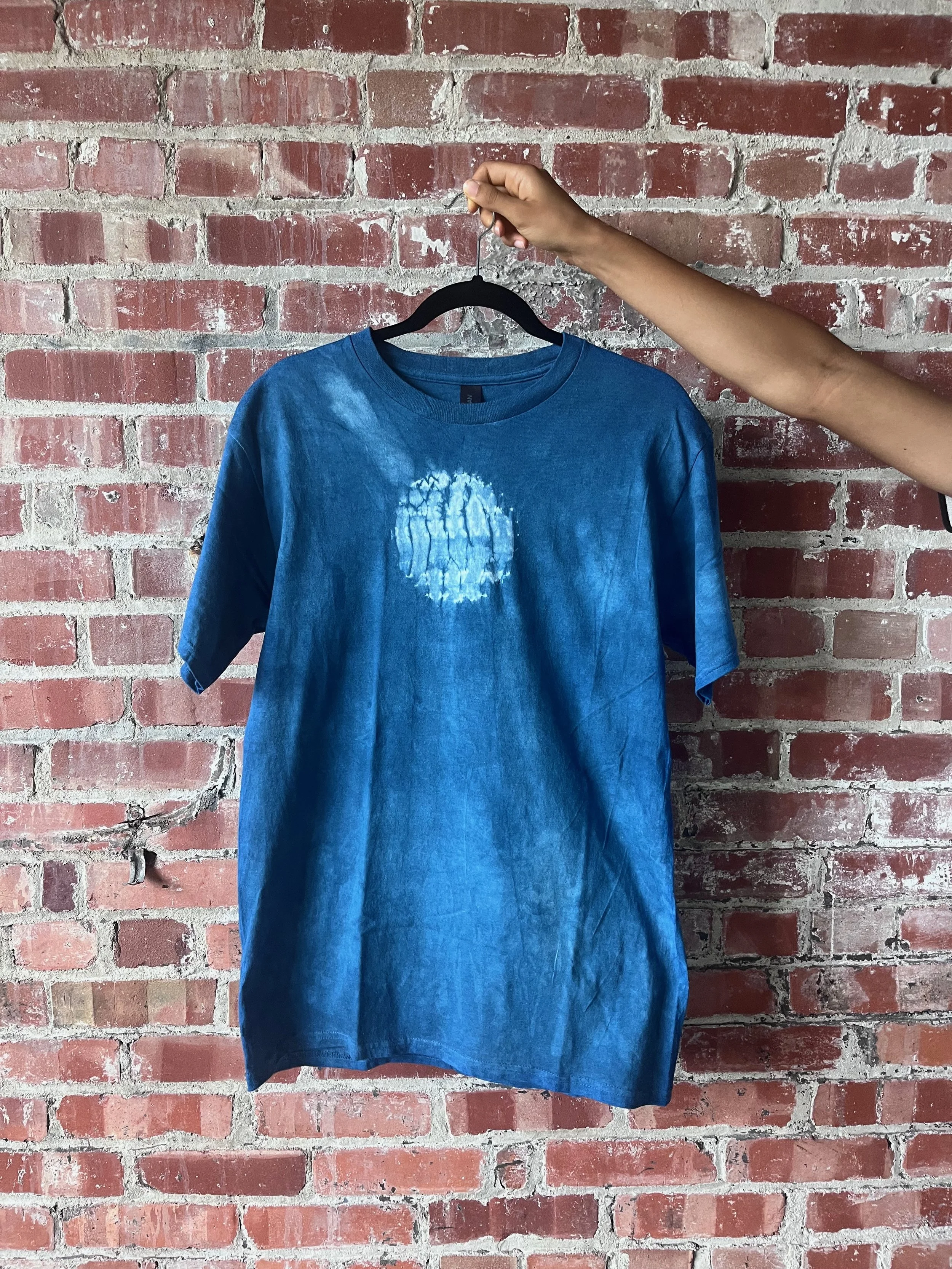 Indigo Resist-Dyed T-Shirt (M)