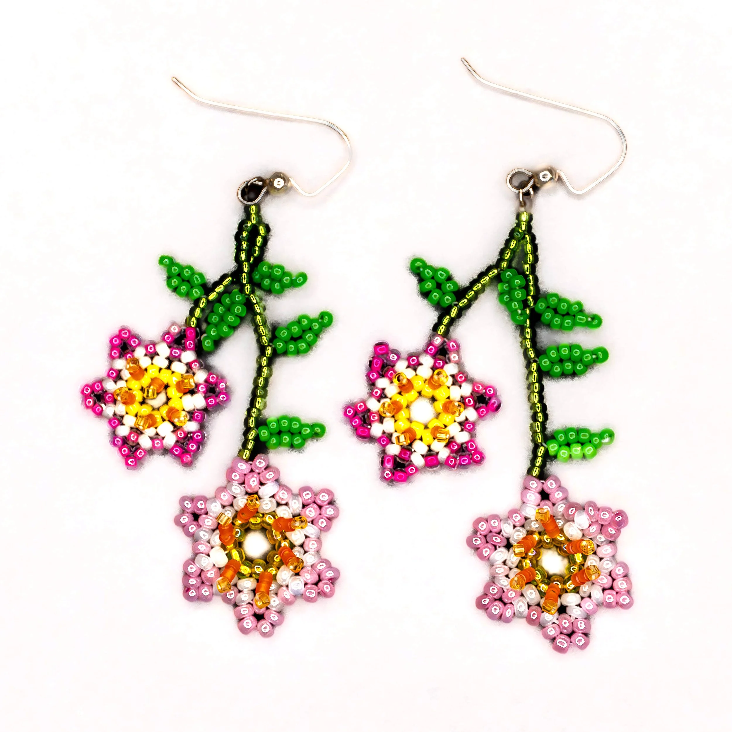 beadedflowerearring_mara_20707.jpg