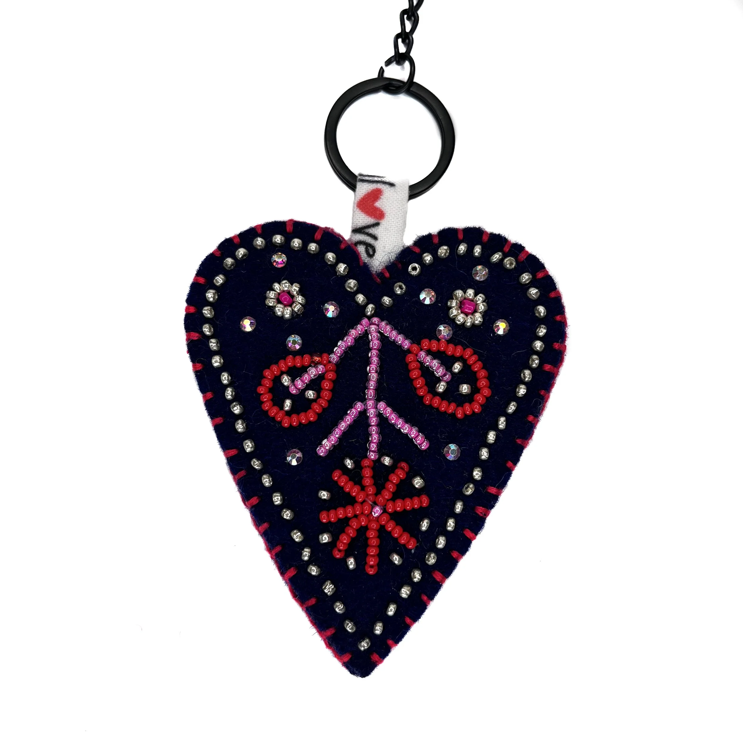 heartkeychain_bibiayesha_IMG_9352.jpg