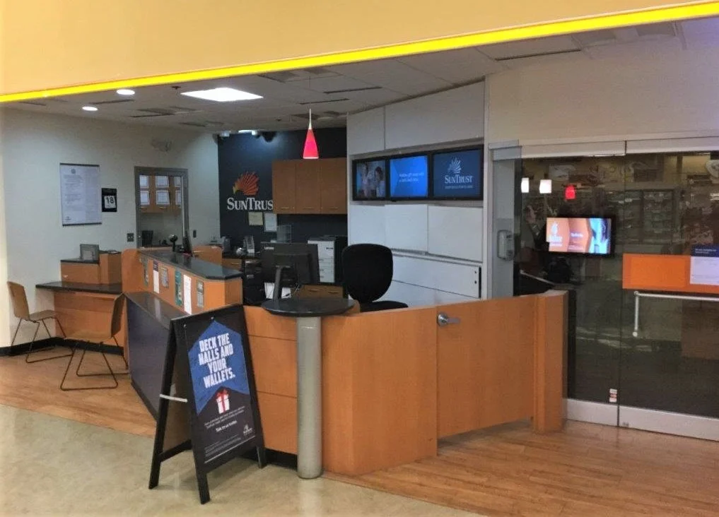 Suntrust In-Store.jpg