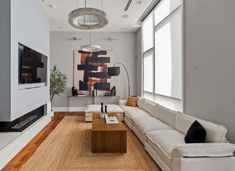Wide. Wired. Wonderful. 4,200 sq ft of sculptural staircases, marble moments, hidden rooms, and elevator, and a rooftop that practically winks at the skyline.

Queen Village, but make it cinematic. 🎦

519 Bainbridge St, Unit A
Listed by Lavinia Smer