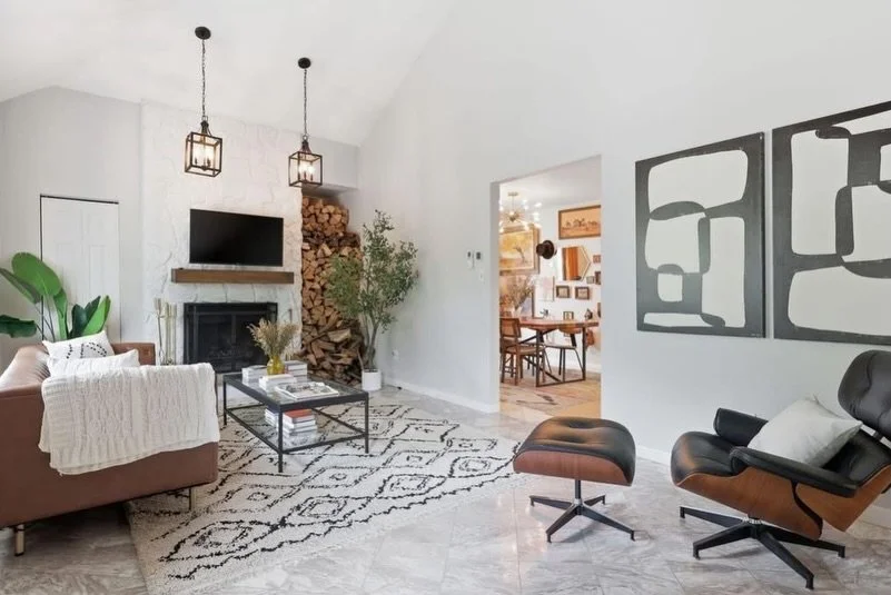 Big house energy, but make it one floor living.
4,000+ sq ft, multi-gen living, and spaces that finally make sense.

We don&rsquo;t just fill rooms; we show you how to live in them. 🫶

7702 Cheltenham Ave, Wyndmoor
Represented by @olenashumska