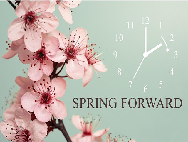 Remember to spring forward tonight &amp; set your clocks ahead one hour!

It's also a good reminder to change the batteries in your smoke alarms every spring and check your air filters throughout your home.

#DaylightSavings
#TheMovingExperience
#Spr