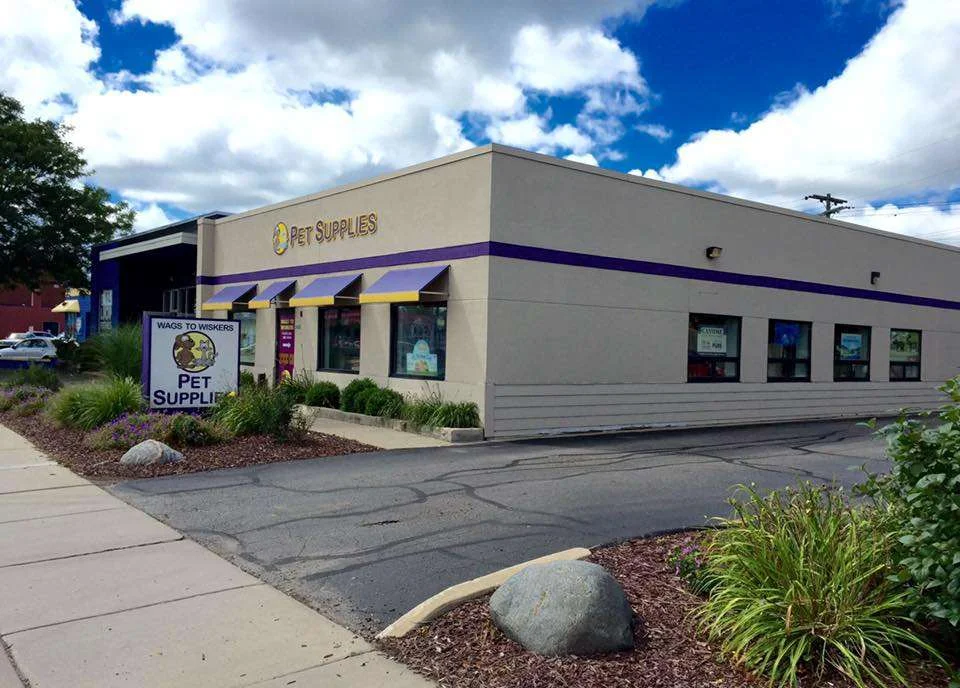 Events Wags to Wiskers Pet Supplies Store in Ann Arbor, Chelsea, Ludington Michigan — Wags to