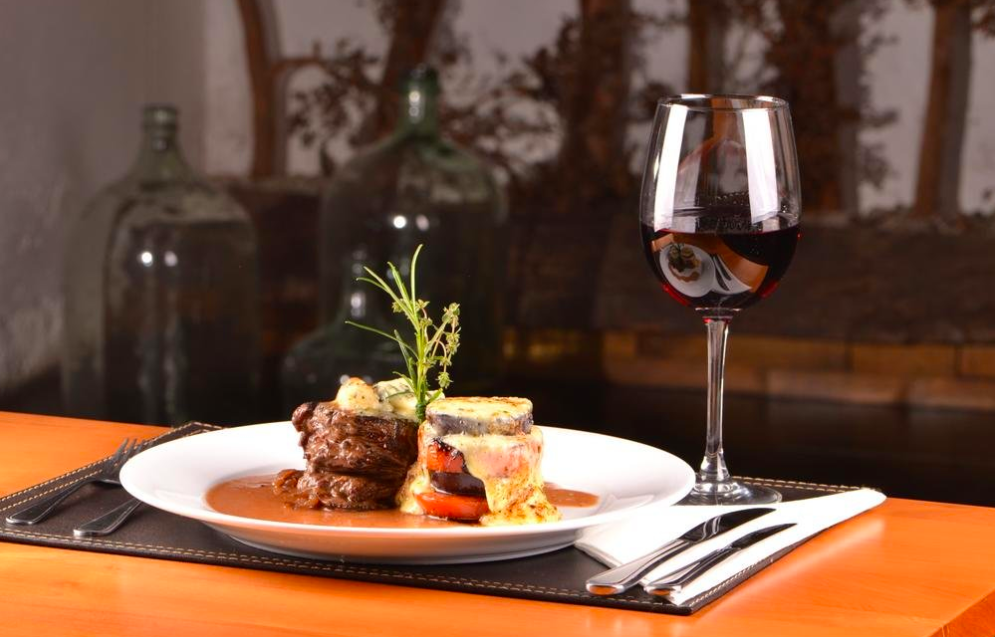 steak wine.png