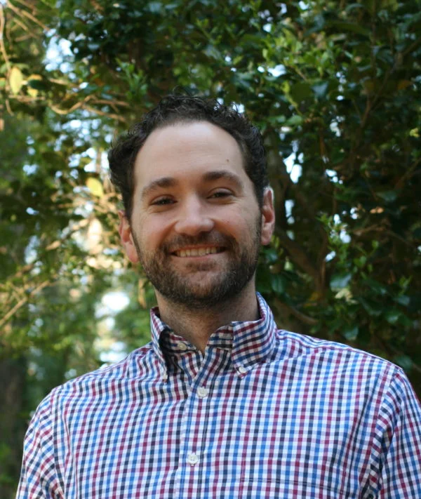 Headshot-copy-600x711.jpg