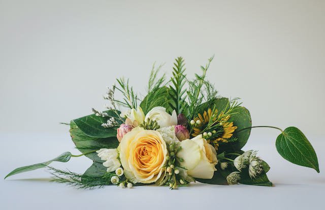 Fresh Flower Hair Clip
