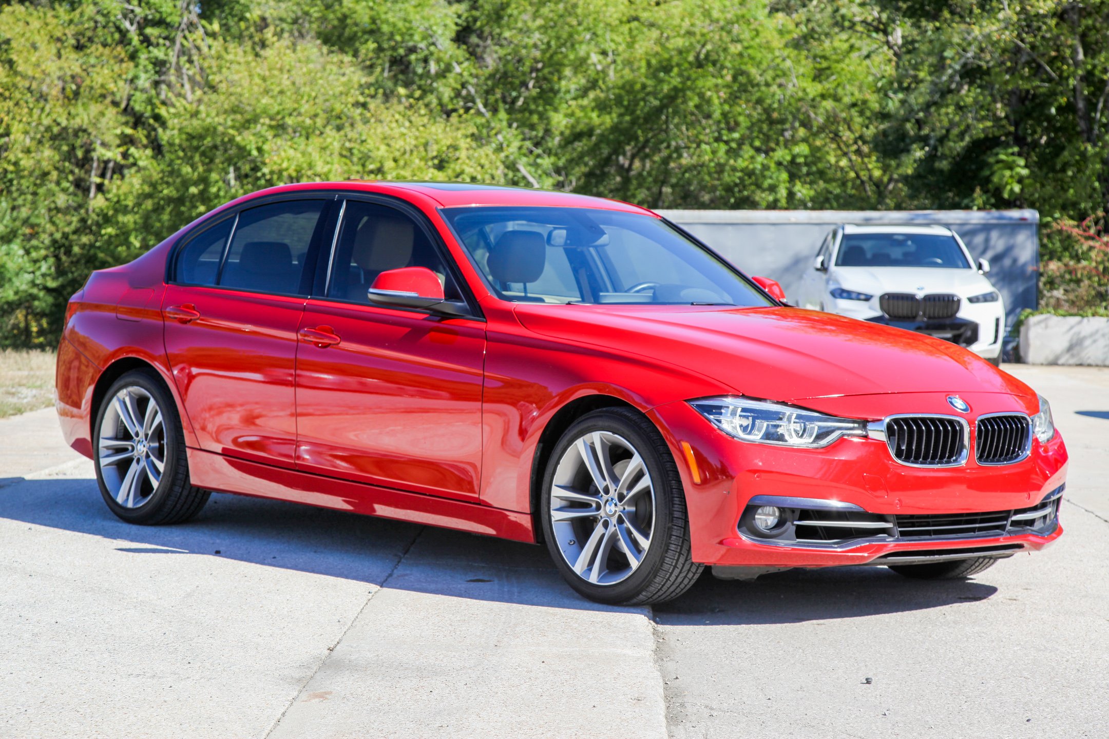 bmw.jpg