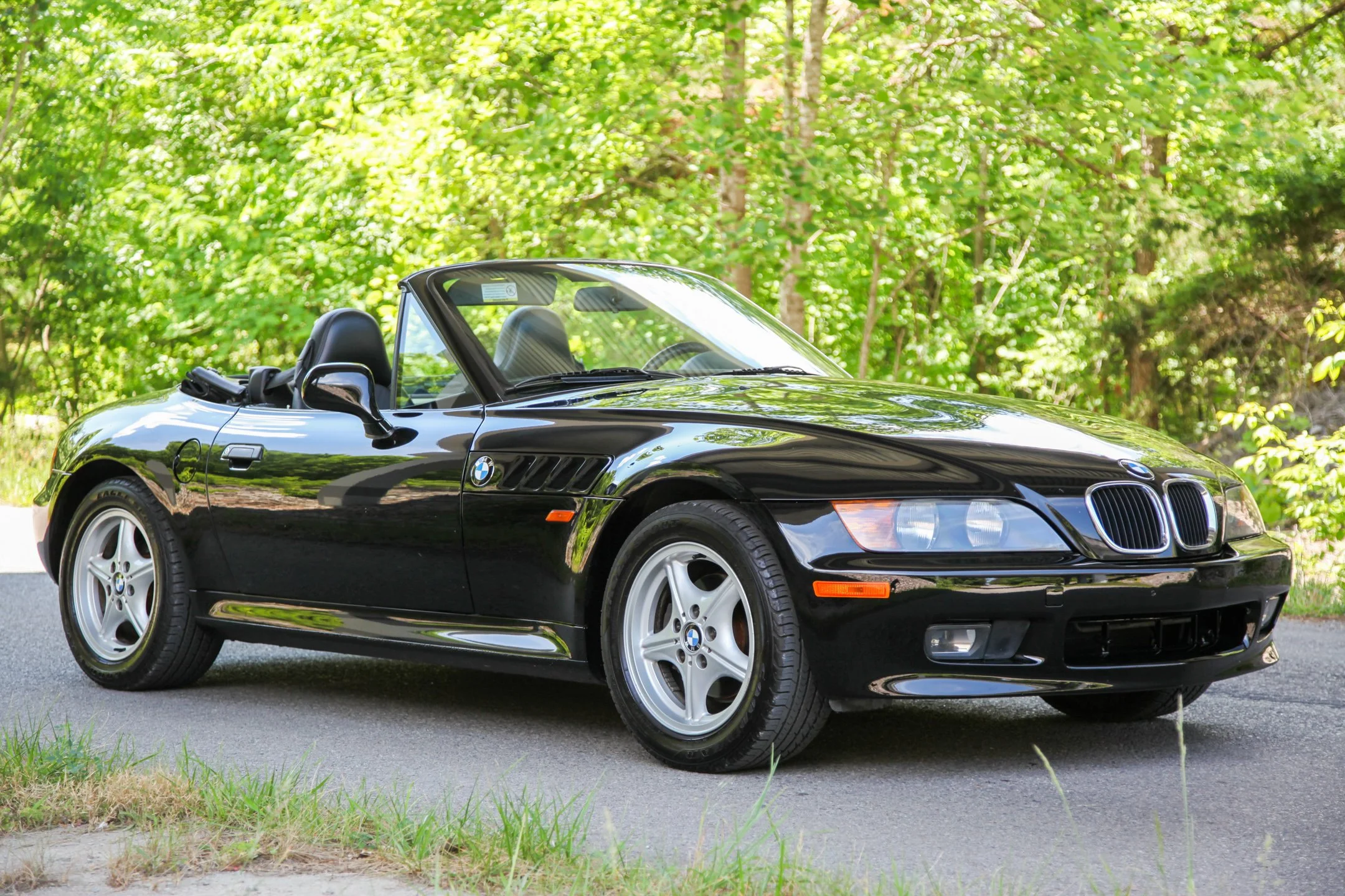 1997 BMW Z3 1.9L Roadster 5-Speed