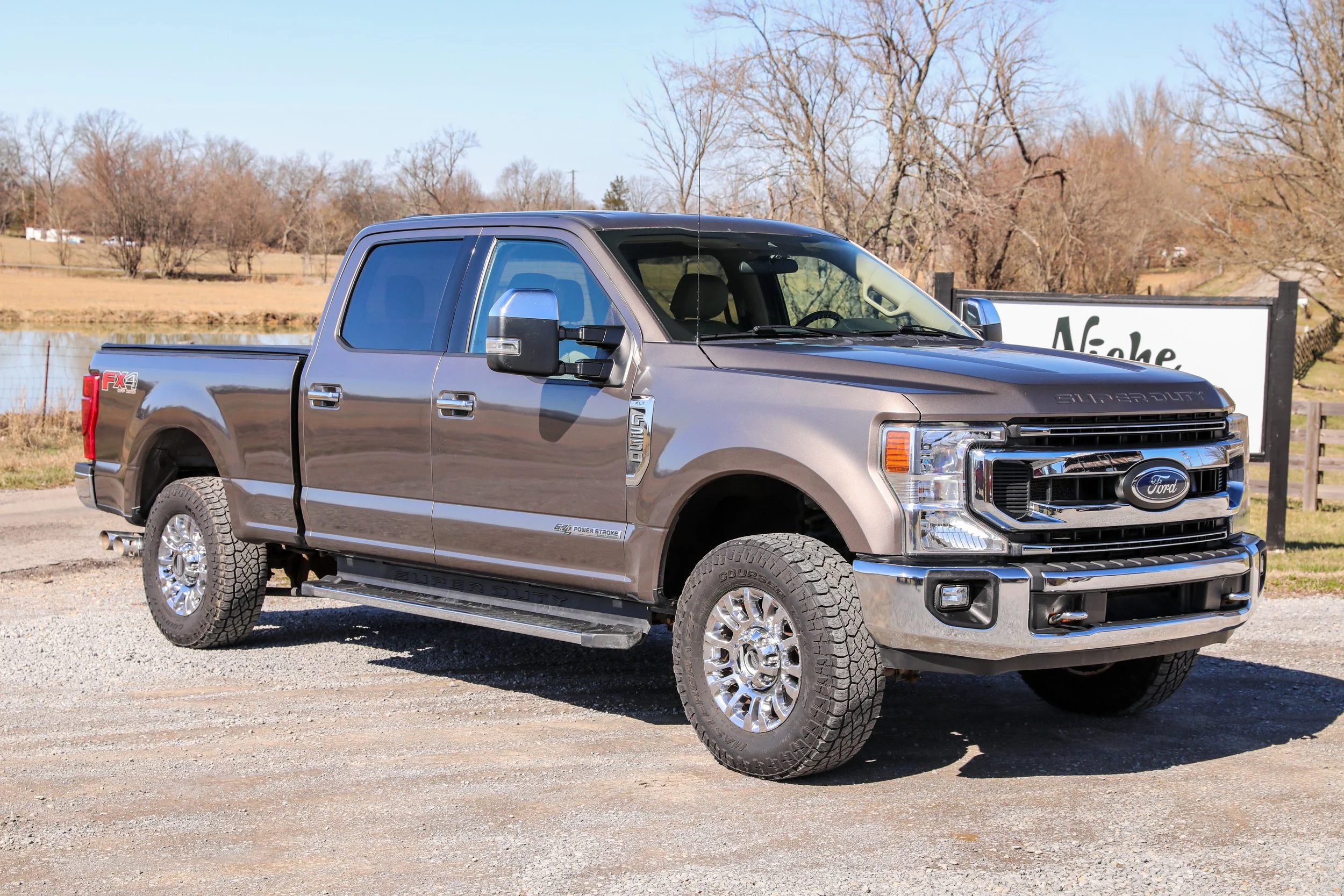 17F250-03.jpg