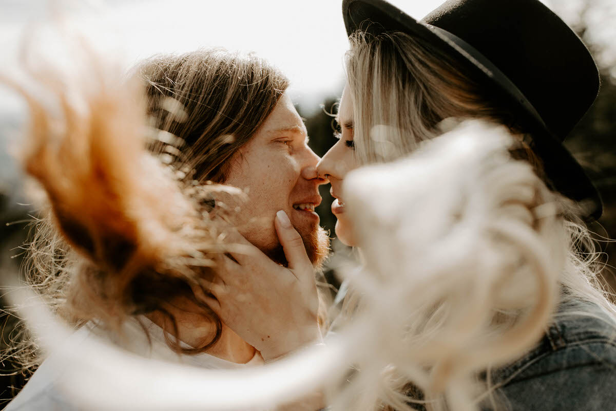 north carolina engagement photographer elopement couple adventure shelby robinson black balsam bald blue ridge parkway