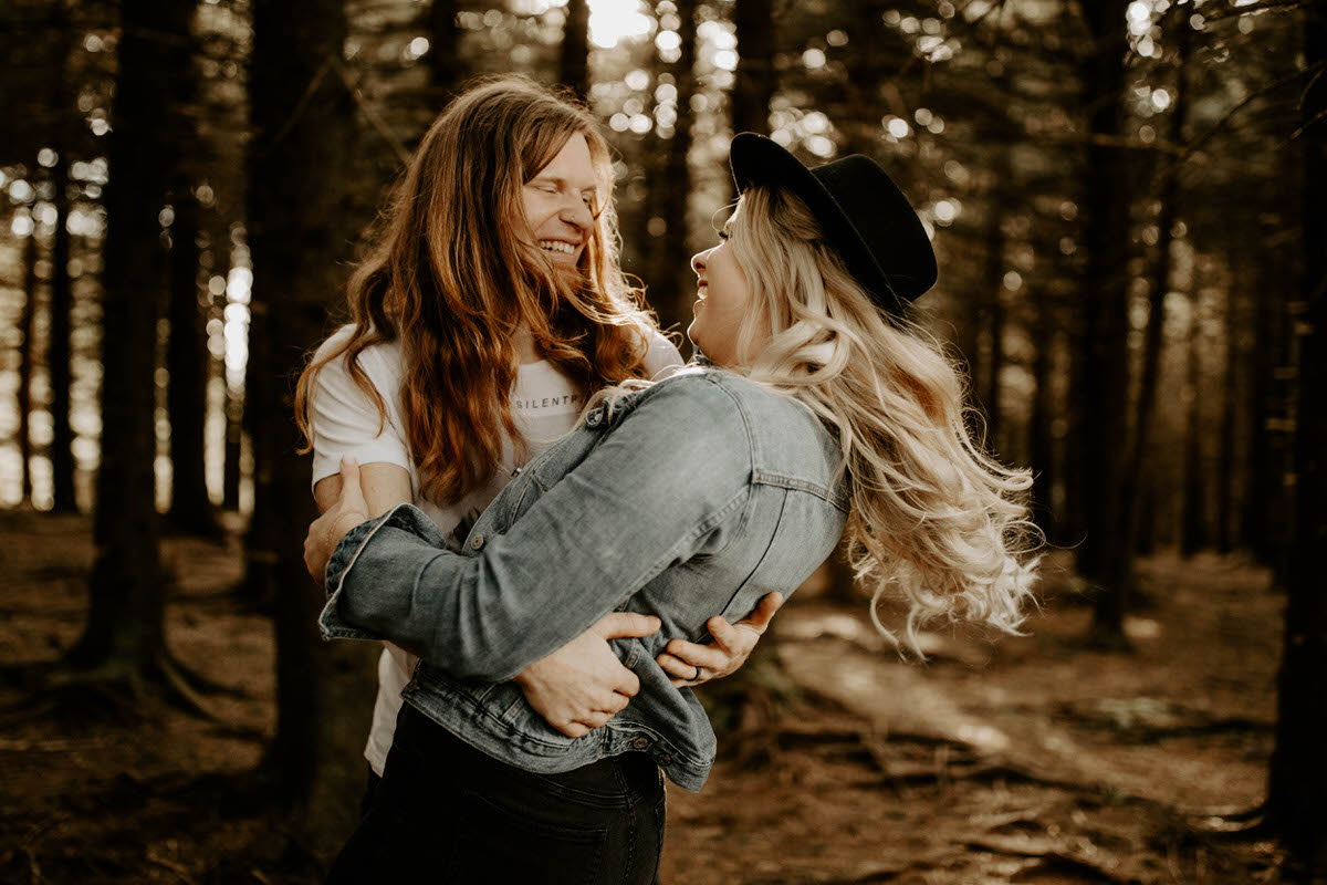 north carolina engagement photographer elopement couple adventure shelby robinson black balsam bald blue ridge parkway