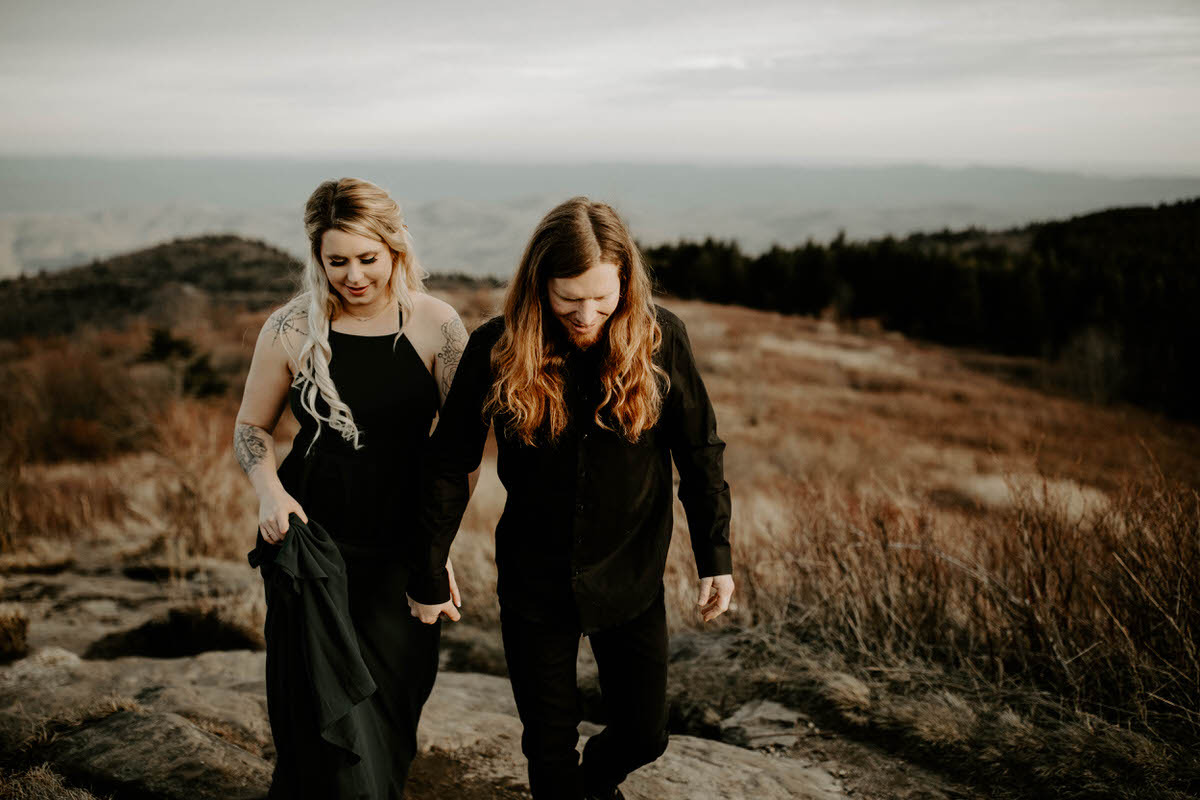 north carolina engagement photographer elopement couple adventure shelby robinson black balsam bald blue ridge parkway thistle wood photo