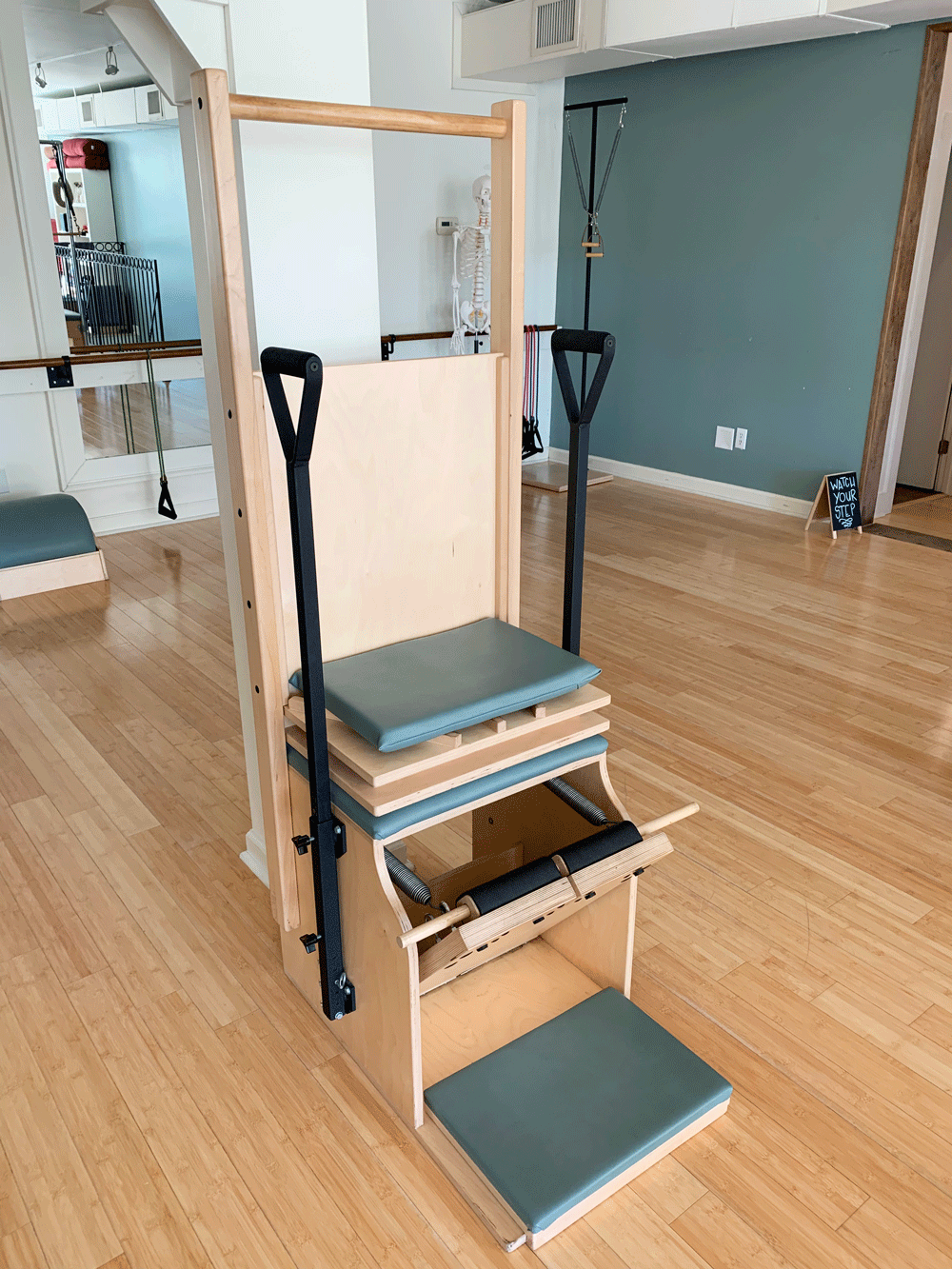 Chair.gif