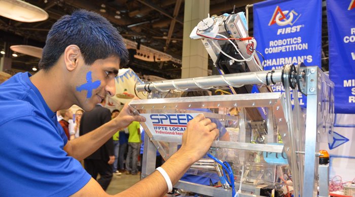 SPEEA sponsors robotics!
