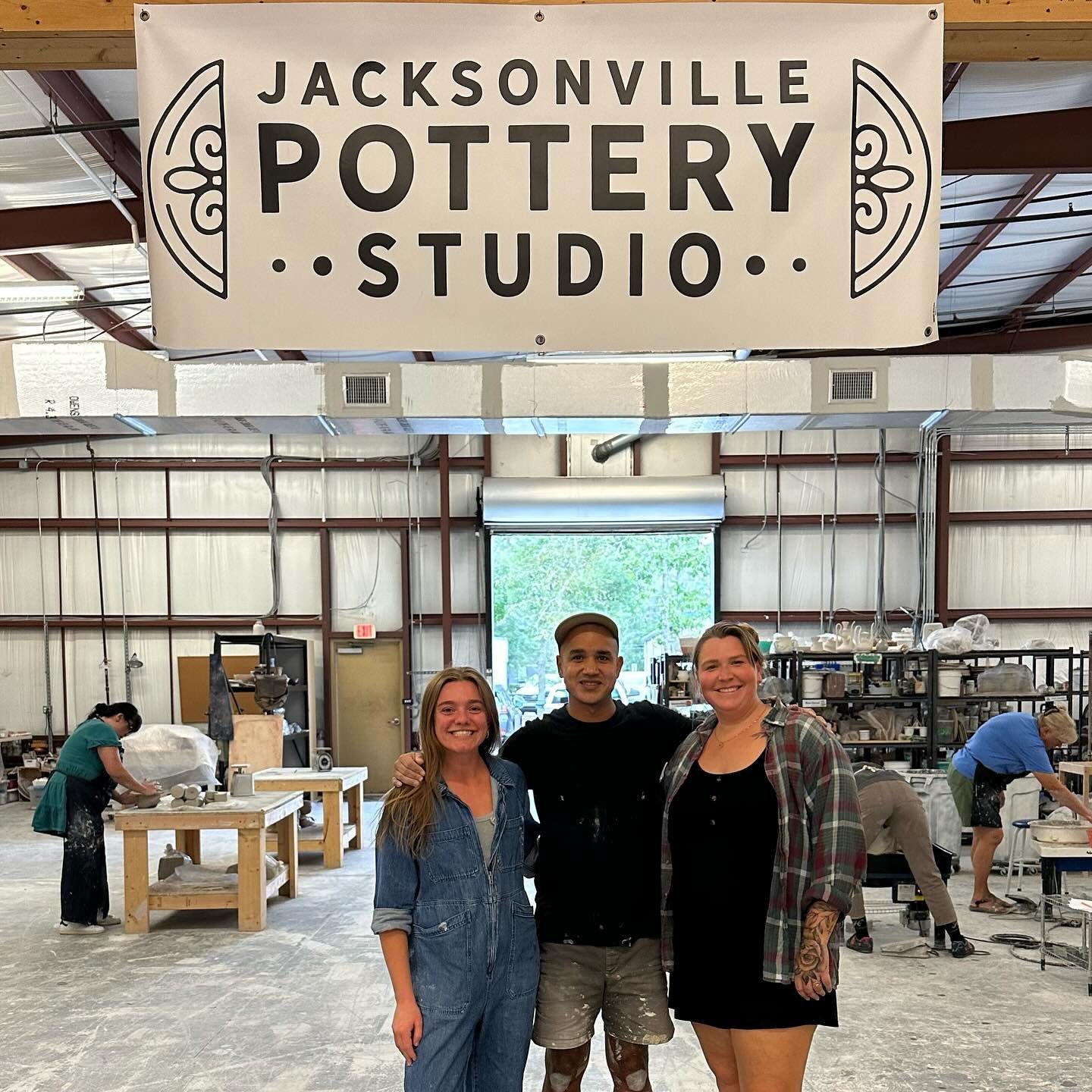 It was such a pleasure hosting THE @tortus ! Eric taught 3, 2 day workshops here at Jacksonville Pottery Studio for the past week! Teaching his techniques on how to get the most out of the clay on the wheel and expanding the knowledge of so many skil