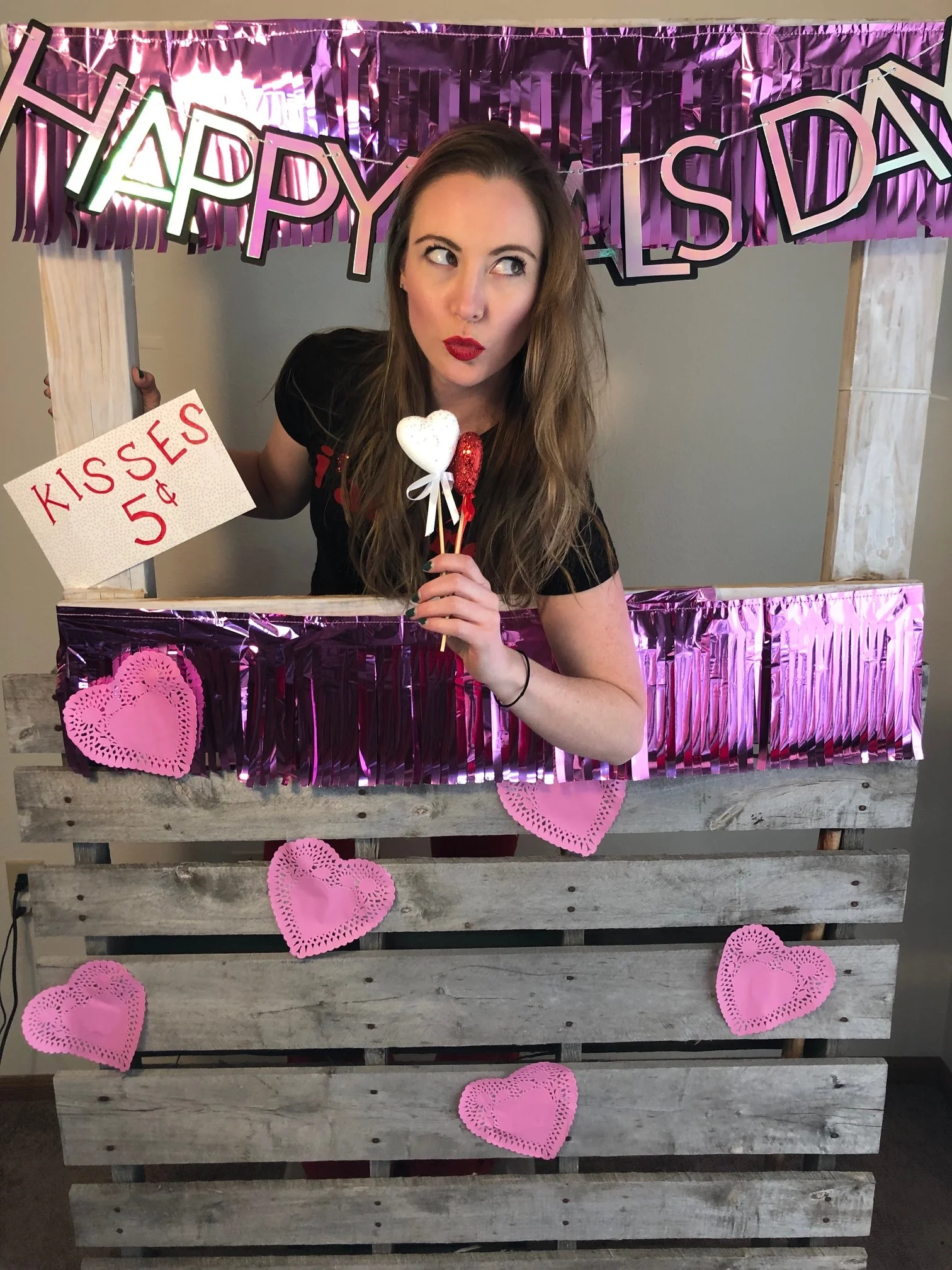 DIY $10 Photo Shoot: Extra and Insta Worthy 