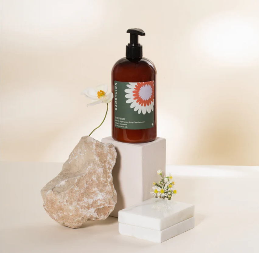 Nourish Gentle Hydrating Dog Conditioner by Dandylion