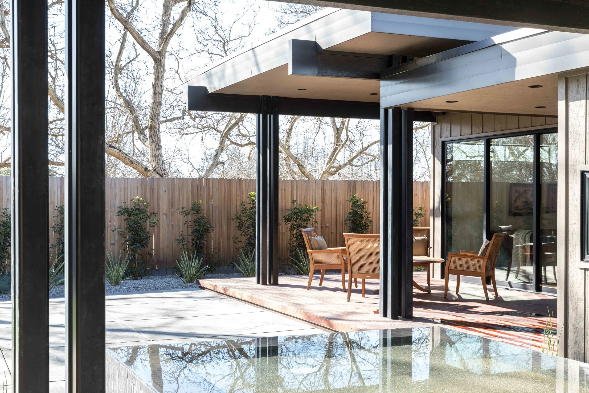LIVEOAK_WEB-6.jpg