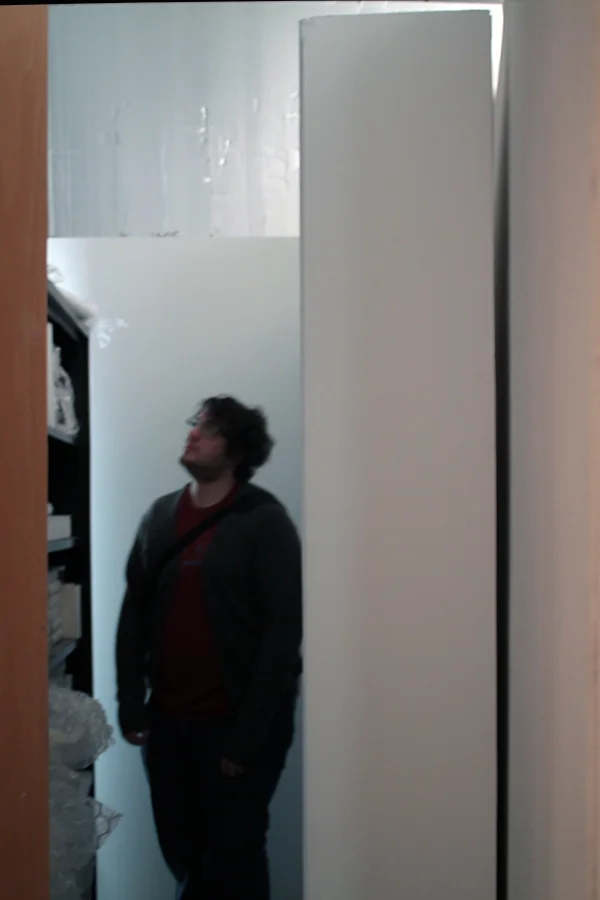 Pedestal Closet
