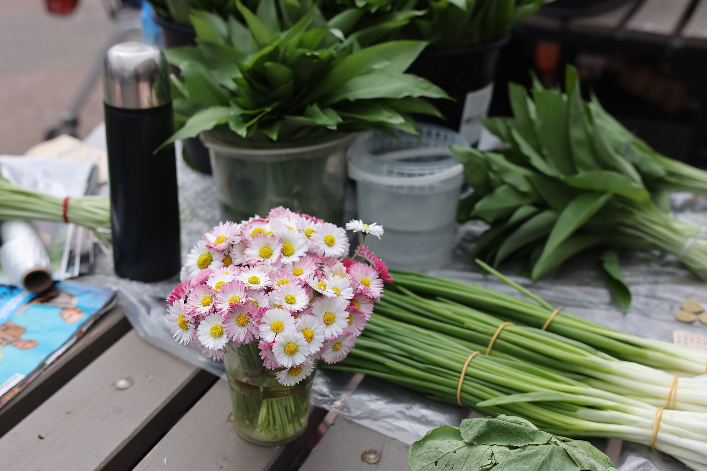 Tusenskönor till försäljning på centralmarknaden i Riga