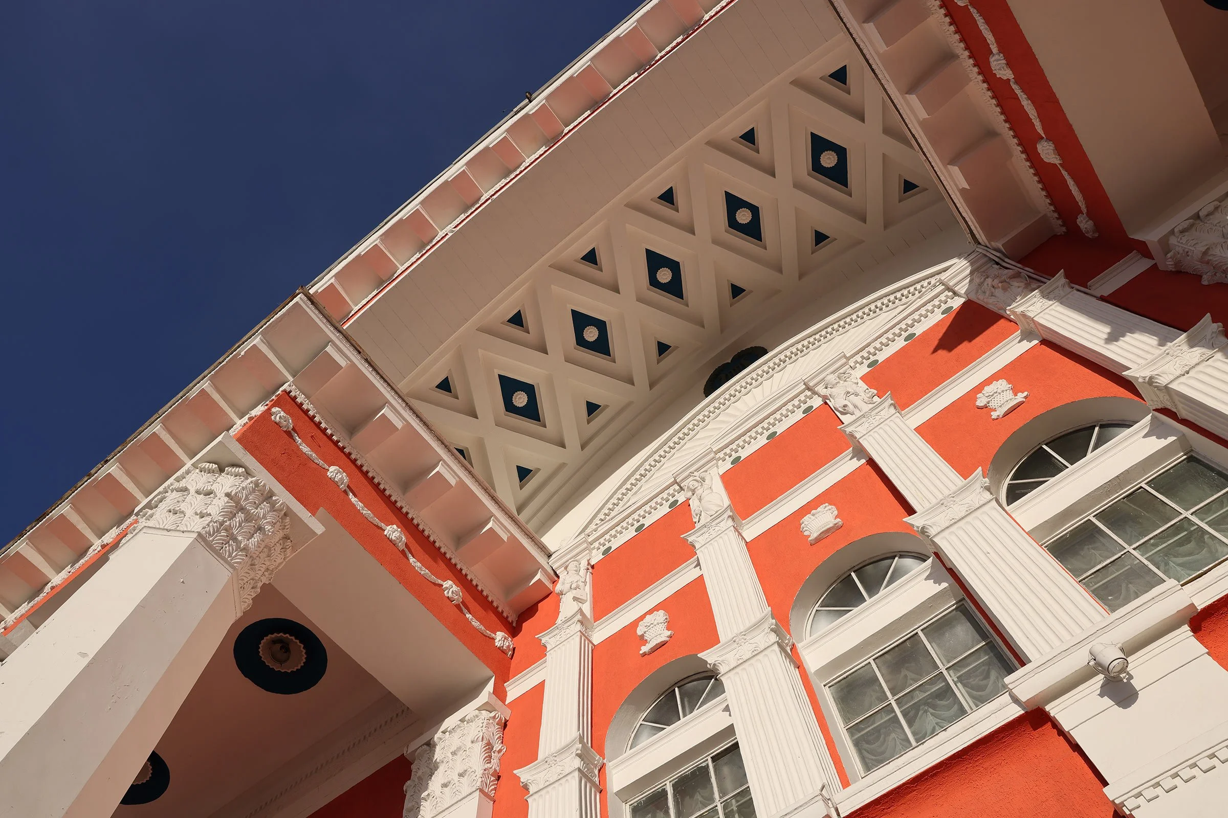 Mongoliets statliga akademiska teater för opera och balett i Ulaanbaatar