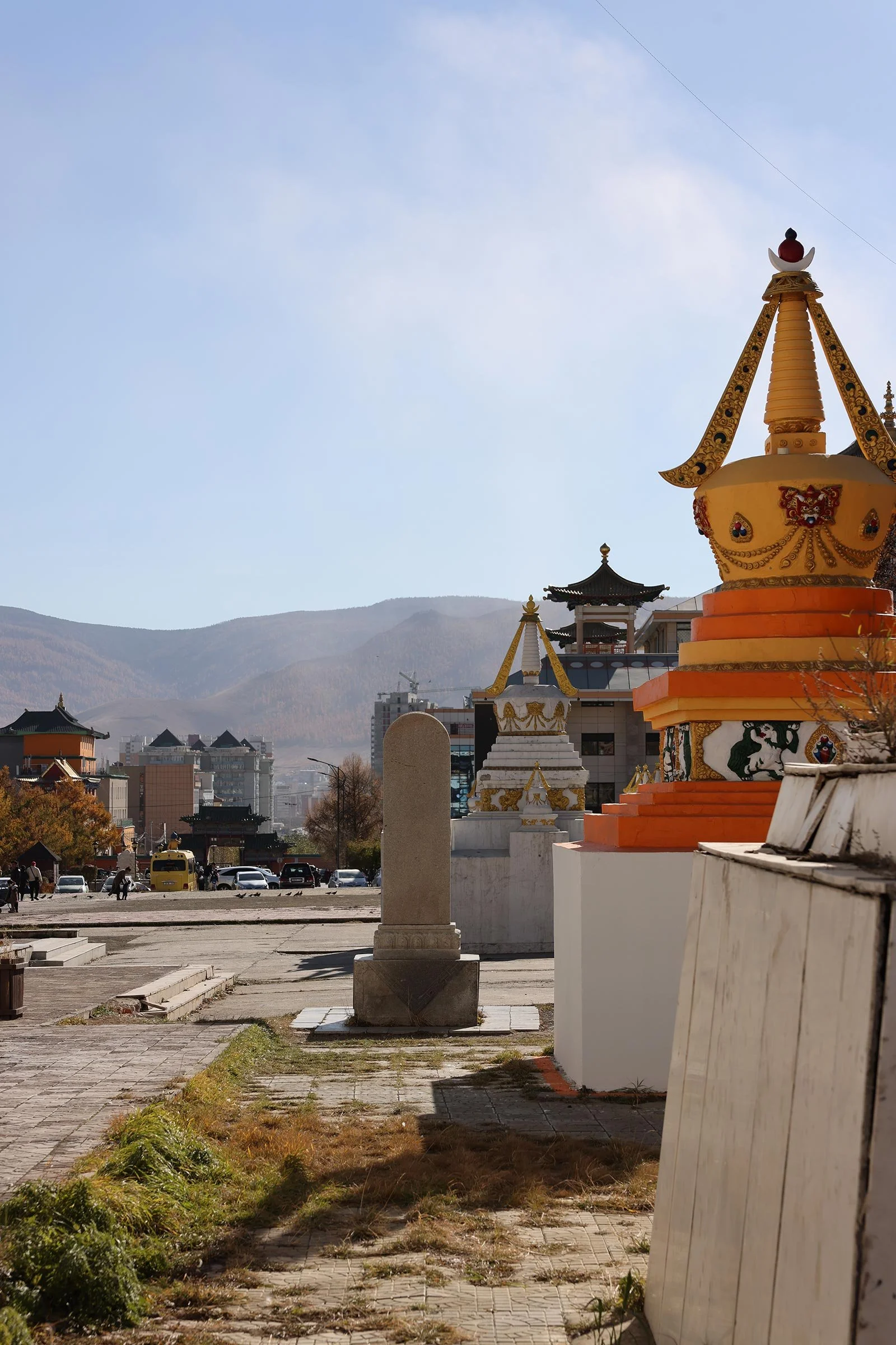 Gandantegchinlen-klostret (Gandan Khiid) i Ulaanbaatar, Mongoliet, ett stort buddhistiskt klosterområde i tibetansk stil