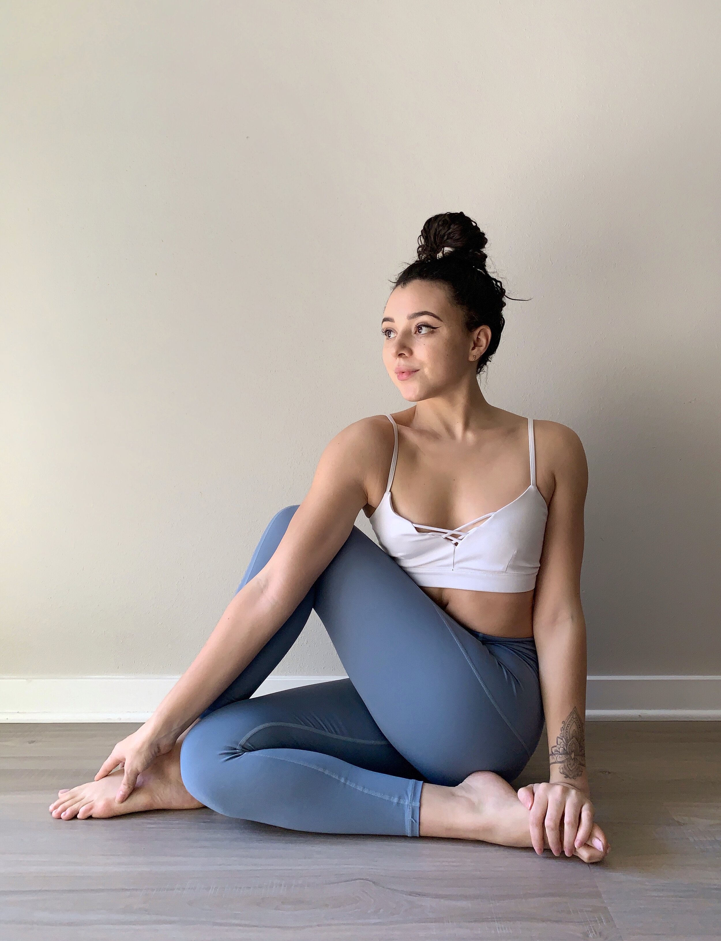 16 Must Know Seated Yoga Poses: Grounding Asanas - YOGA PRACTICE