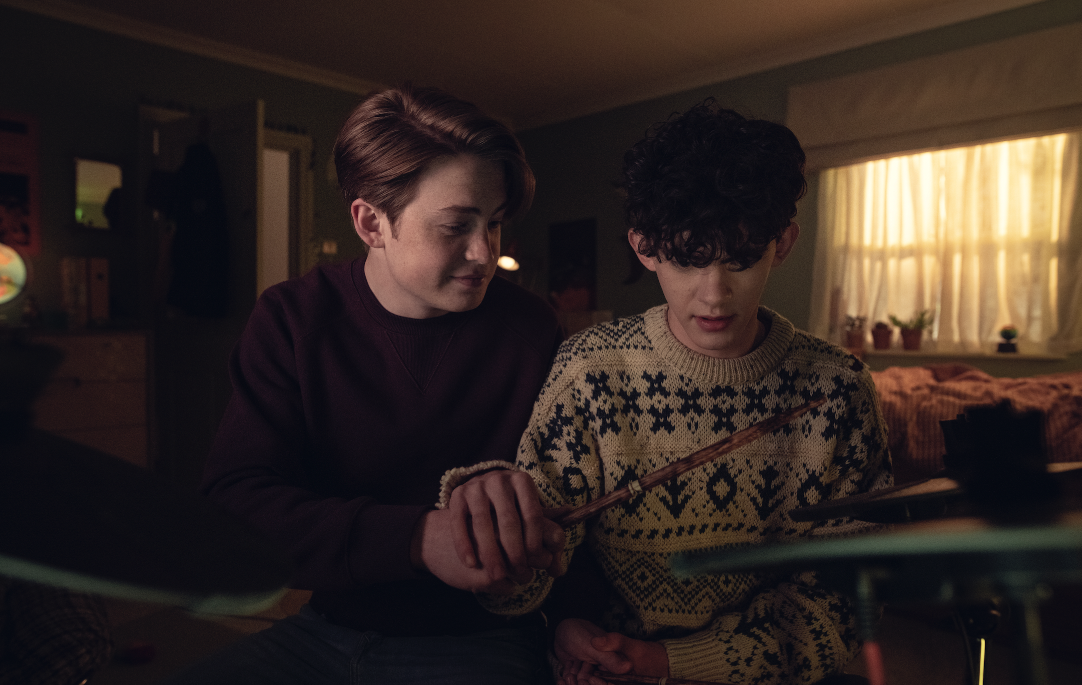 TV Review: 'Heartstopper' Season 1 — The Geeky Waffle