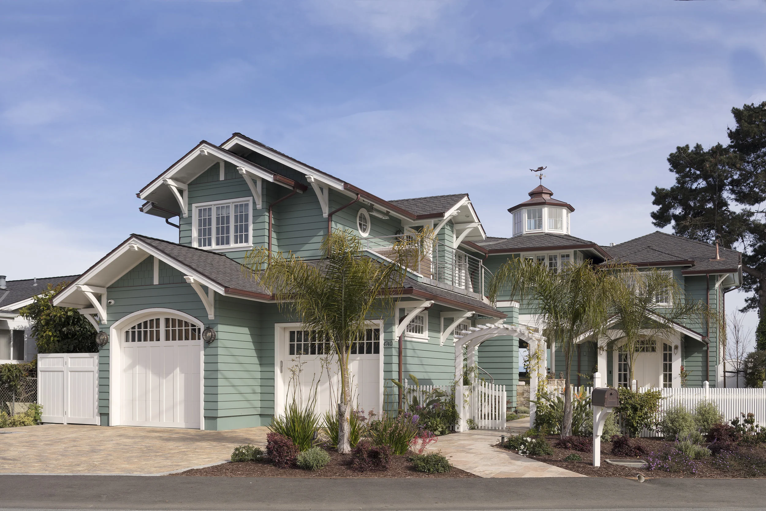 01_Opal_Cliff_House_Front.jpg