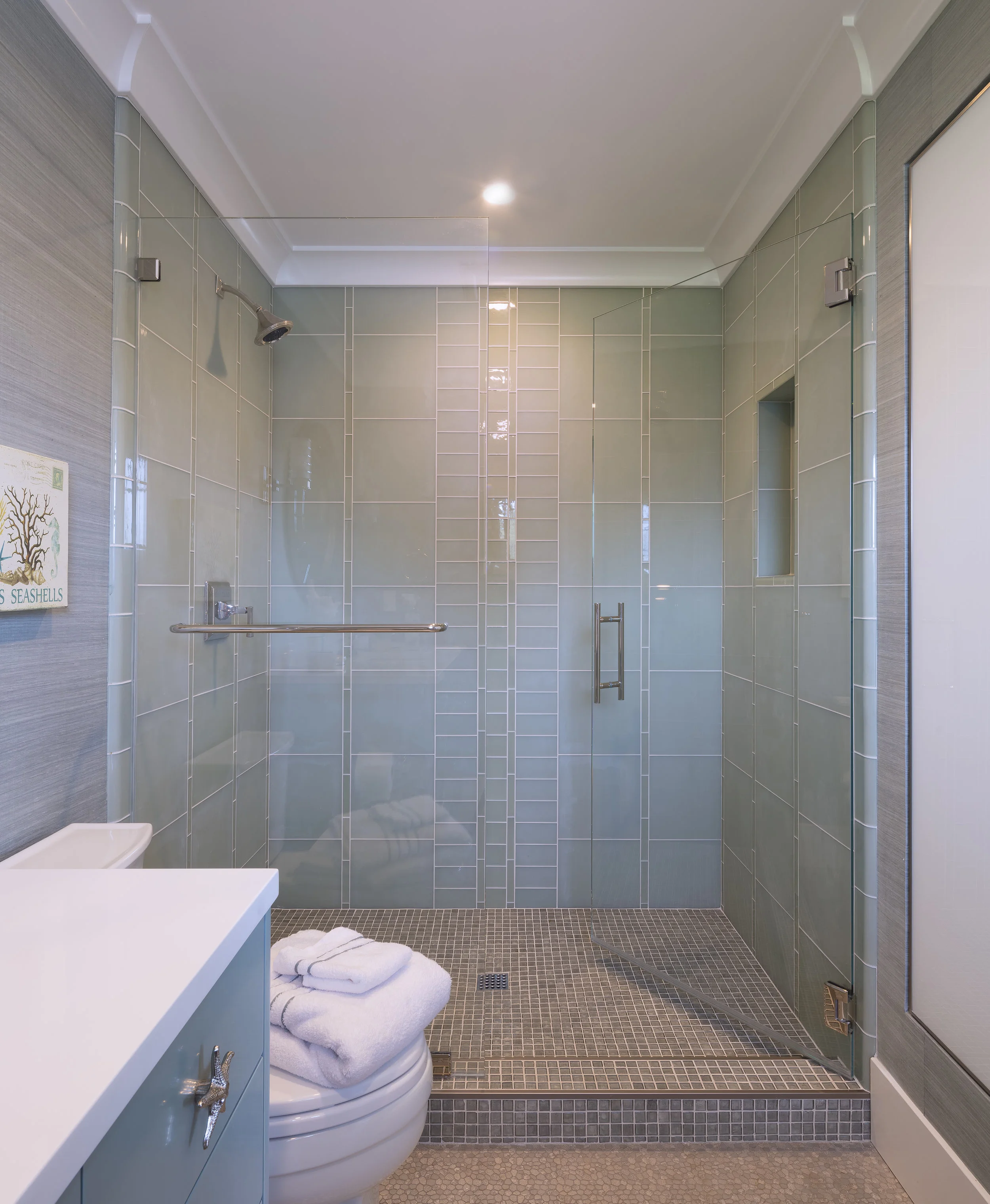 22_Opal_Cliff_upst_BathR_shower.jpg