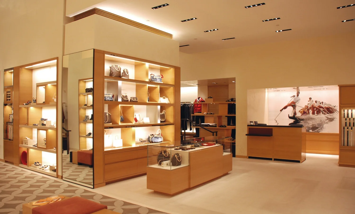 Louis Vuitton, Caesar's Forum Shops