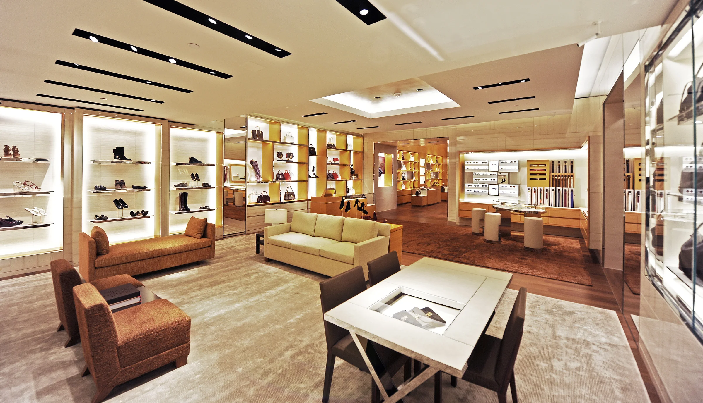 Louis Vuitton, Palm Beach Gardens Mall