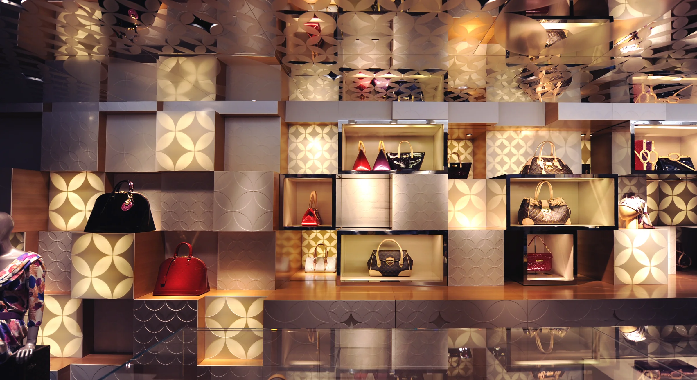 Louis Vuitton, 1 E 57th Street