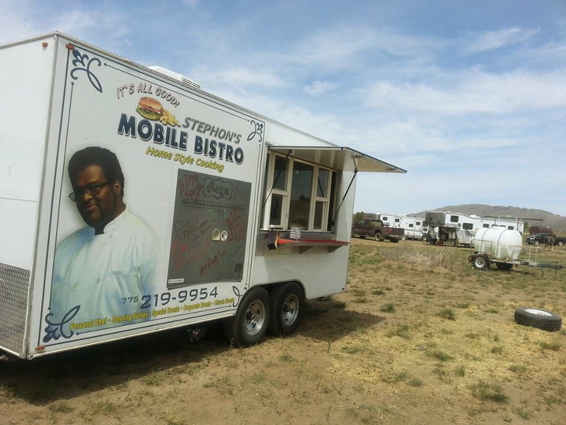 Stephon's Mobile Bistro - burgers & more
