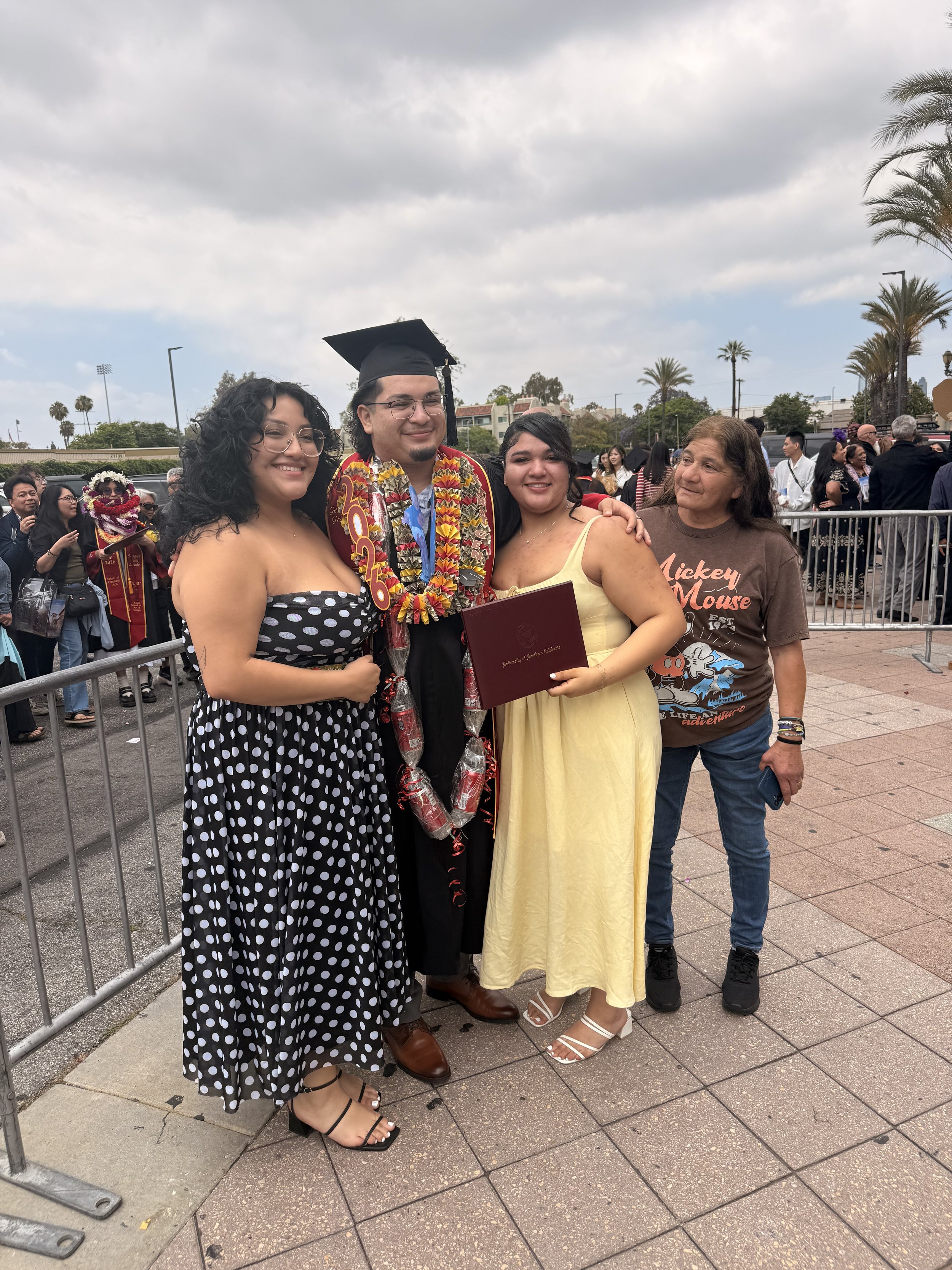 grad.jpg