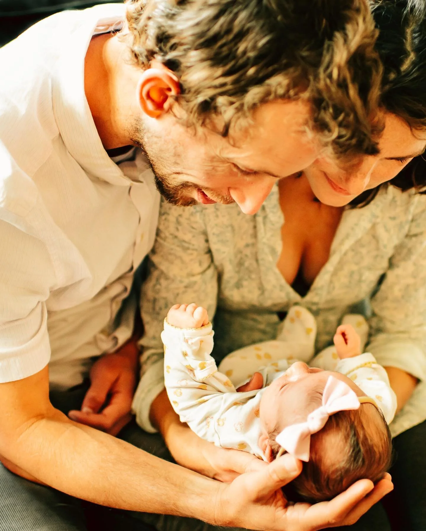 Newborn lifestyle!
Such a pleasure to spent time with this adorable and fun family. 
I love how newborn lifestyle sessions are a relaxing way to capture the welcoming of a baby to the family. 
#sflifestylephorographer #bayareafamilyphotographer #sffa