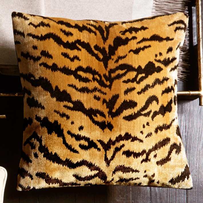 scalamandre-tiger-pillow-cover-gold-o.jpg