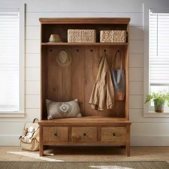 Stylish Storage Solutions When You Are Without A Mudroom