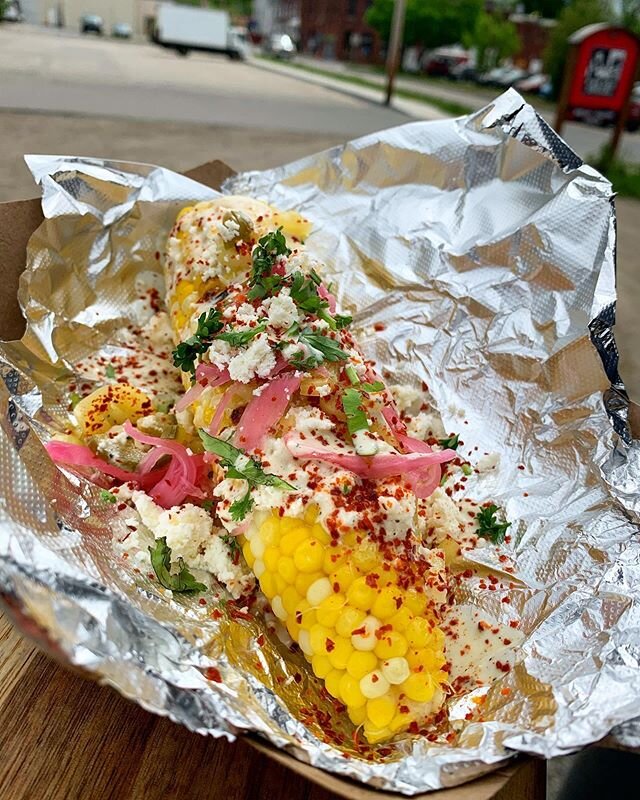 Street Corn! 🌽 on tap today and tomorrow @saltandlimenh style🤘
.
.
.
.
.
#saltandlimenh #emeraldstreetfoodgang #shacklingthemasseswithdrasticsnacktactics #streetcorn #keenefoodscene #foodtruckery #dappersnacks #snackyouinthemouth #allsnackedup #kee