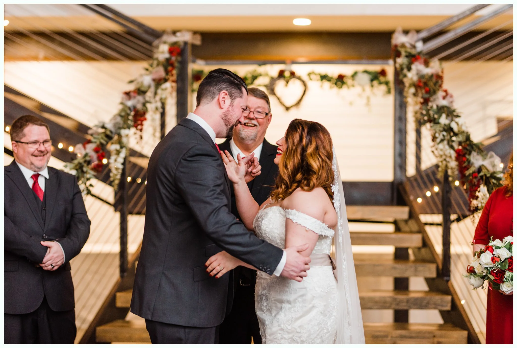 AmandaMarkWedding_3940.jpg