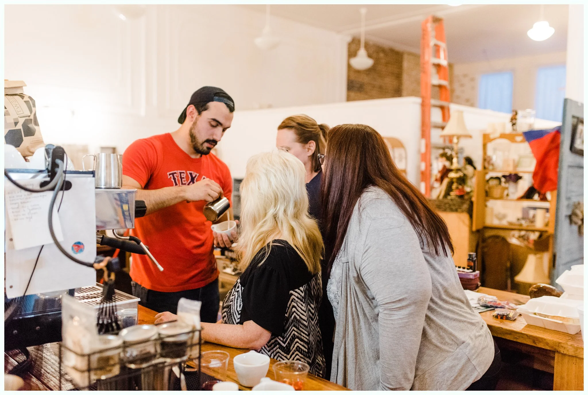 RevolutionCoffeeMoms_4017.jpg