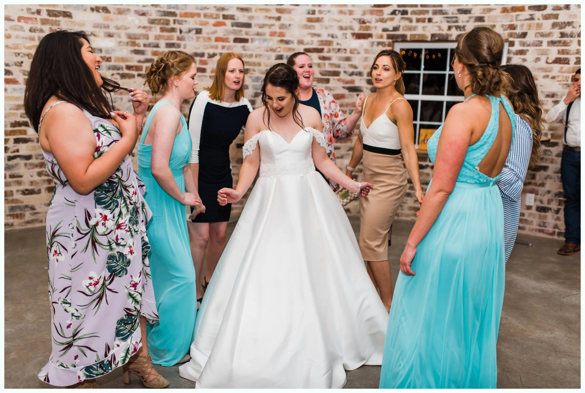 WeddingatRusticGraceEstates_4205.jpg
