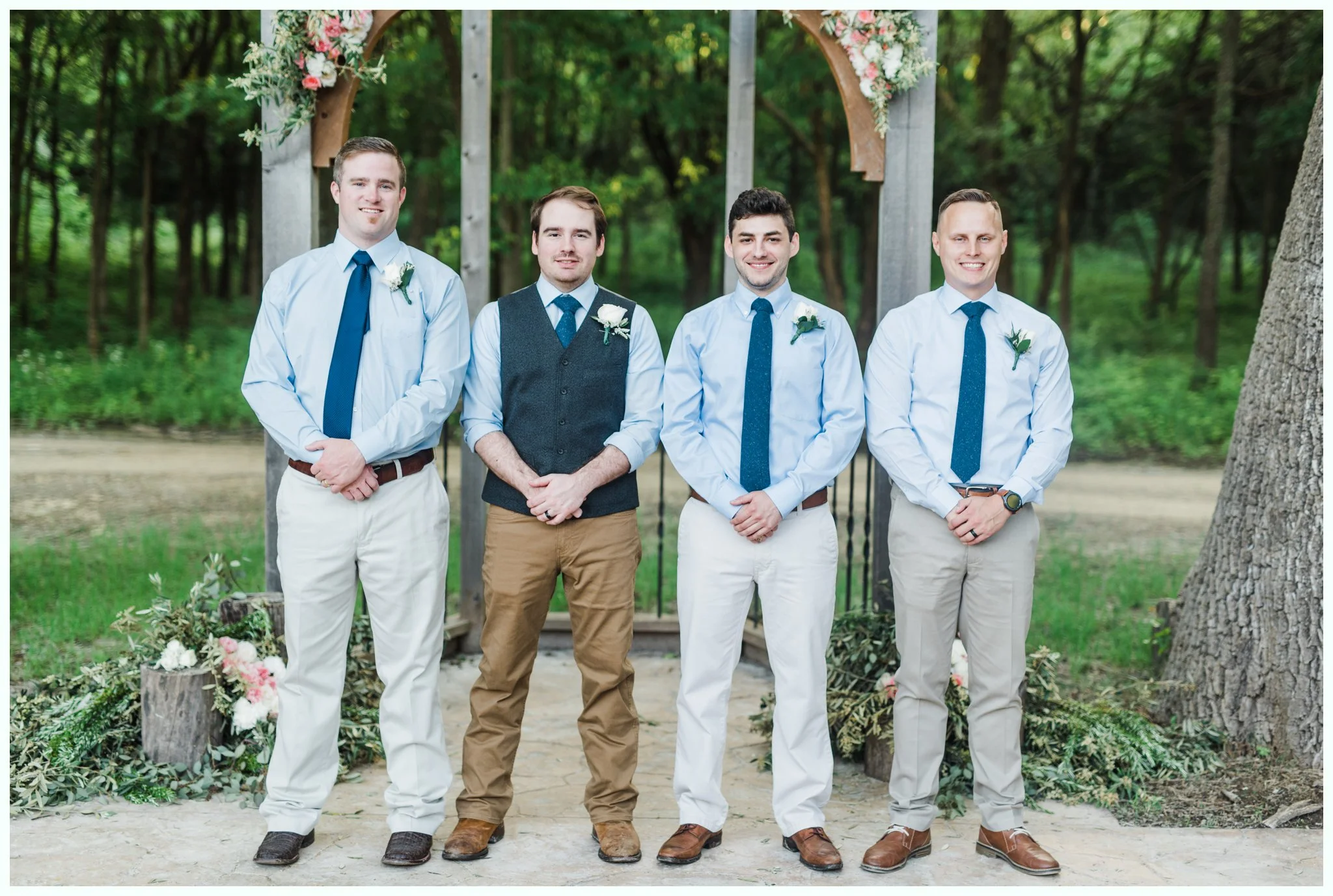 WeddingAttheFarmstead_4443.jpg