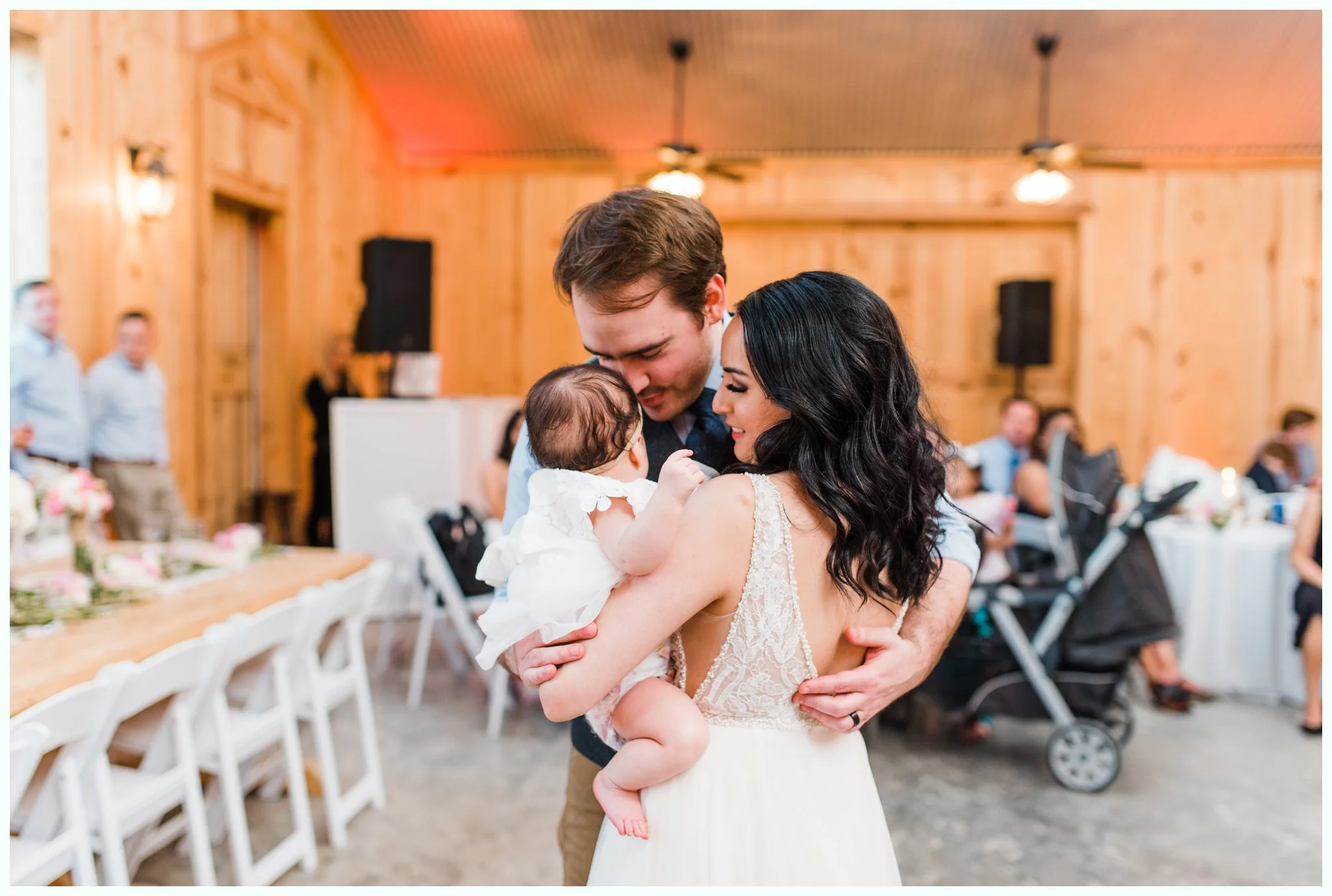 WeddingAttheFarmstead_4463.jpg