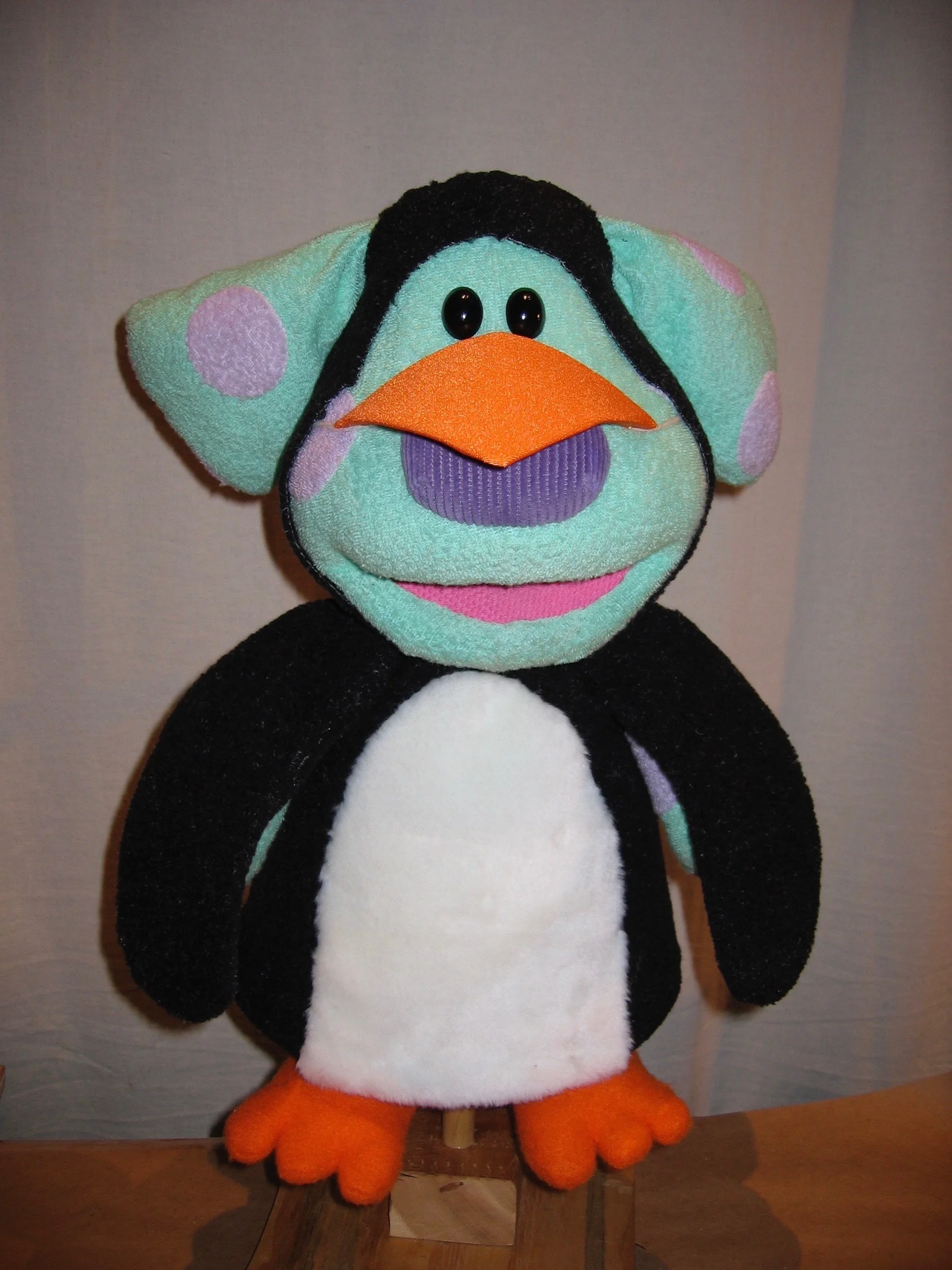 penguincostume.jpg