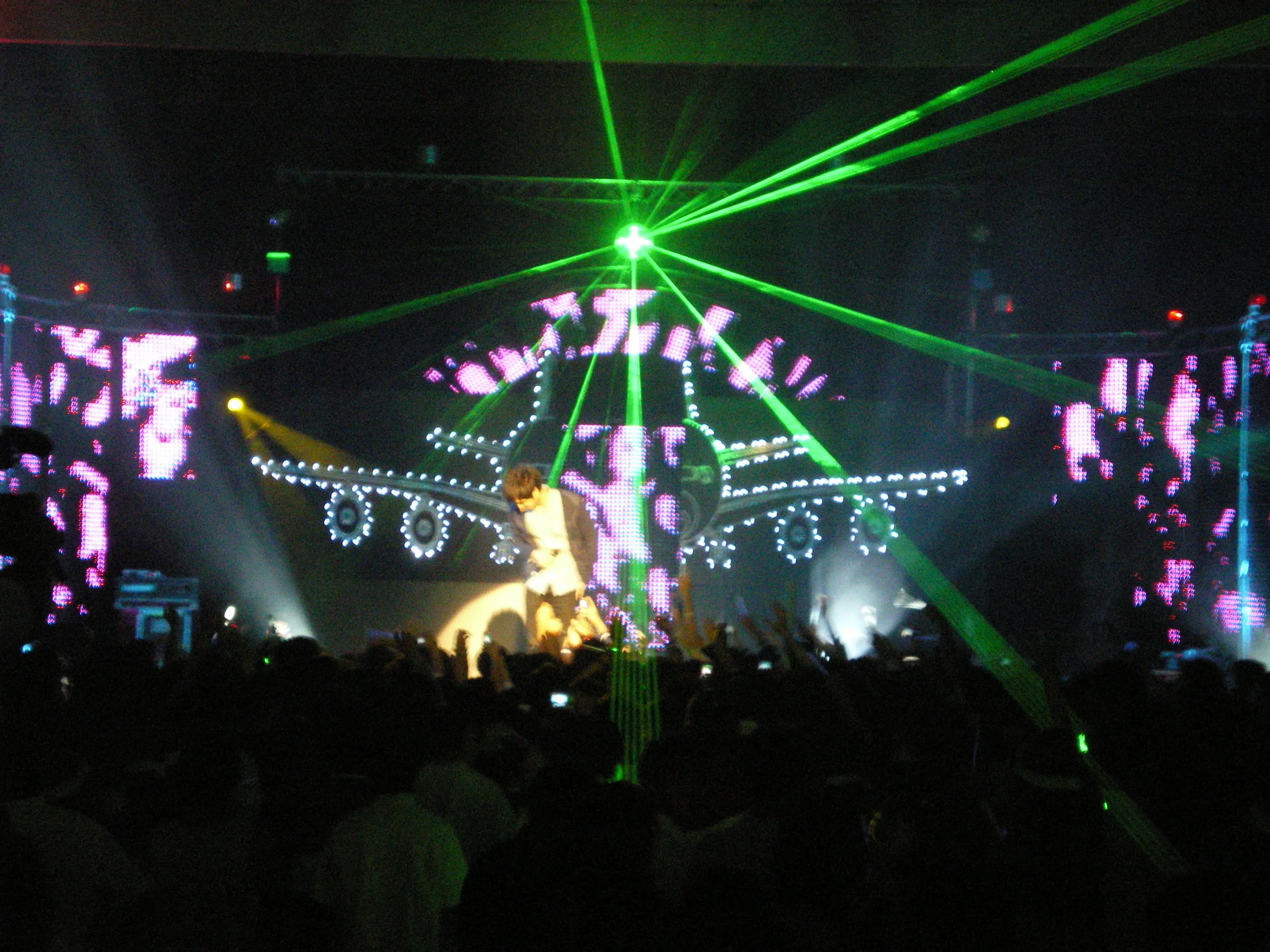 華江高中"華航時空之旅。聖誕登場"校慶舞唱會