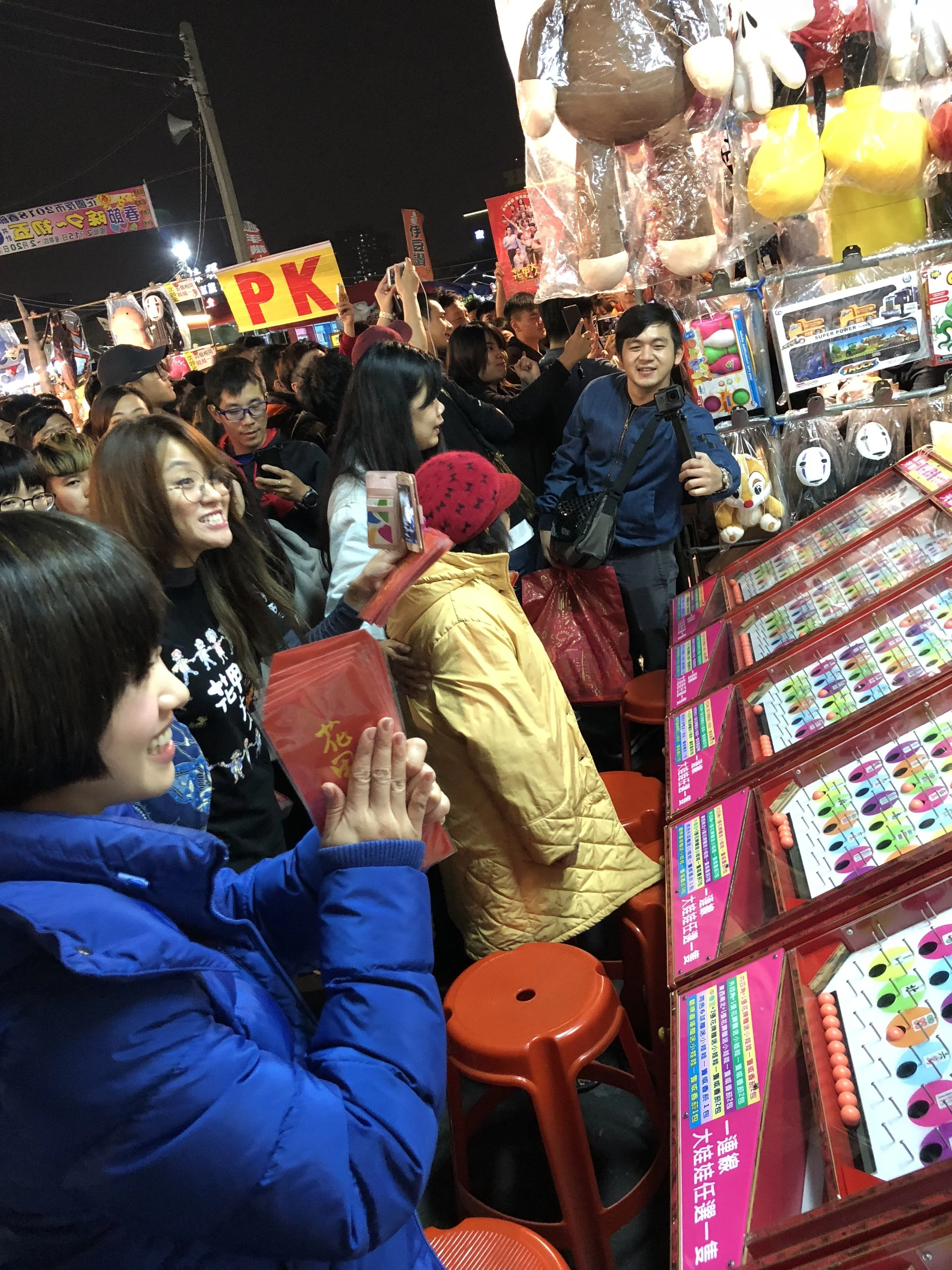 20180121花甲大人轉男孩電影宣傳掃街活動台南高雄場 (15).jpg